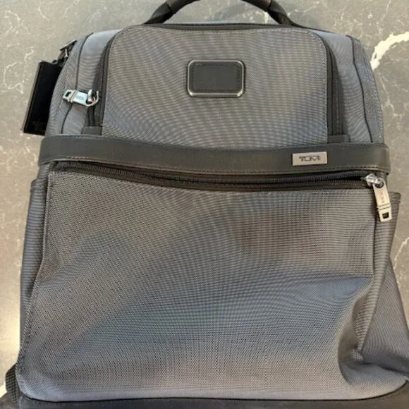 Tumi Alpha 2 - Back Pack - Picture 1 of 5